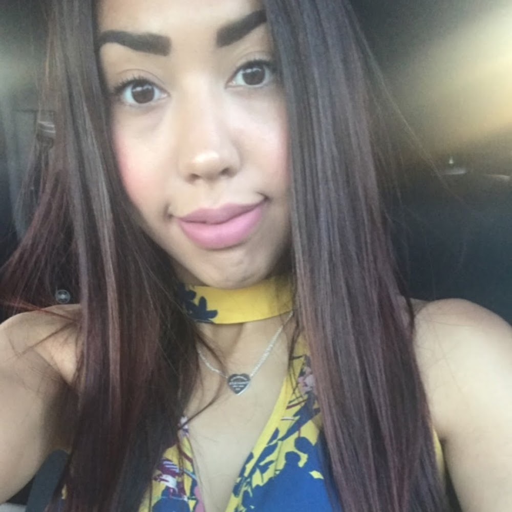 Meet your Posher, Nicole